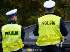 Nietrzeźwa kierująca zatrzymana przy mieleckim cmentarzu. Policja apeluje