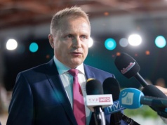 Tajemnicze spotkanie przed wybuchem afery ws. działki pod CPK. "Chodziło o kukurydzę"