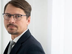 Ursula von der Leyen jest jednak z innej planety,albo… żyje w świecie równoległym