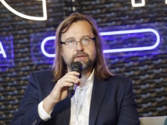 PIP zamieni umowy cywilnoprawne w etaty. "Dostaną nieograniczone prawo, to będzie loteria"