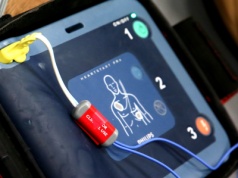 Do UJK trafiły nowoczesne defibrylatory