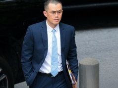 Donald Trump go ułaskawił. Teraz twierdzi: "nie ma pojęcia, kim on jest"