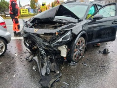 Wypadek na trasie Ostrów – Kalisz. Mercedes i Cupra (ZDJĘCIA)