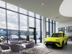 Salon samochodowy jak dzieło sztuki i techniki. BYD zaprasza do Gdańska