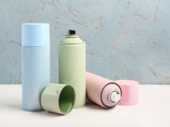 Gdzie wyrzucasz opakowania po dezodorancie i lakierze do włosów? Łatwo o błąd