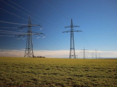 Rolnicy i przedsiębiorcy zapłacą więcej za prąd. Opłata mocowa wzrośnie o ponad połowę