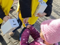 Światło dla hospicjum. Sukces kwesty na cmentarzu komunalnym w Koninie