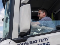 Mandat za firanki w ciężarówce. Policjanci mogą sami oceniać wykroczenie