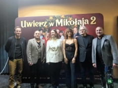 Świąteczna magia w Kinie Helios. Janicki, Sosna i inni na prapremierze “Uwierz w Mikołaja 2”