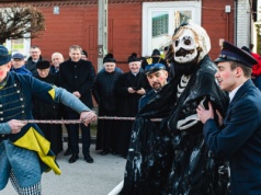 To jedyna taka tradycja na świecie. Słynie z niej miejscowość pod Radomiem!