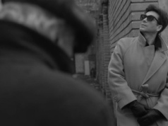 Marcin Dorociński odtworzył słynną sesję zdjęciową Zbyszka Cybulskiego