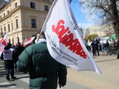 Wielka manifestacja w Katowicach. "Ostatni sygnał dla rządzących"
