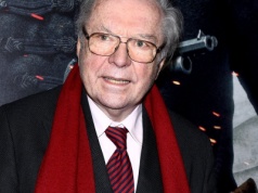 "Jestem ofiarą". Gorzkie słowa Krzysztofa Zanussiego o PiS