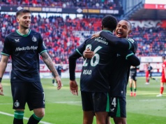 Piłkarz Feyenoordu na celowniku Bayernu. W szatni jest obiektem żartów