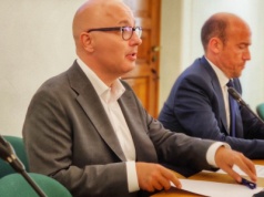 Zmiany kadrowe w MAP. Kropiwnicki składa rezygnację