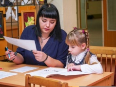 Udziela korepetycji od 20 lat, tak sobie radzi z trudnymi uczniami "Problem rozwiązałam szybko"