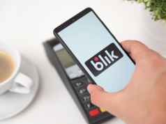 Ponad 740 mln transakcji BLIKIEM w trzecim kwartale 2025 roku