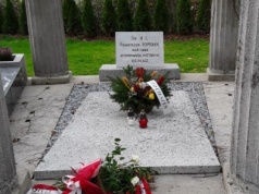 Ile pieniędzy zebrano podczas kwesty 1-listopada na Cmentarzu Komunalnym w Cieszynie?