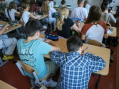 Do kiedy muszą być wystawione oceny na 1 semestr? Z tym powinni liczyć się uczniowie