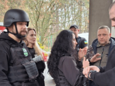 Scena jak z filmu. Angelina Jolie przybyła do Chersonia! (WIDEO)