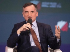 "Karmią swoje patologiczne instynkty". Kaczyński o Tusku i jego ludziach: Szczują na ciężko chorego człowieka