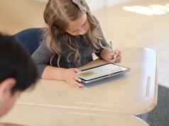 Rusza przetarg na 16 tys. szkolnych laboratoriów AI i STEM – wiemy jakie firmy złożyły oferty