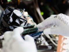 Ogromne podwyżki cen pamięci DDR5. Wszystko przez branżę AI