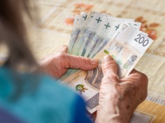 450 zł co miesiąc. Nowe przepisy ograniczają możliwość bezpłatnego pobytu