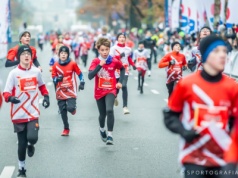 Biegi Niepodległości w Warszawie 11 listopada trasa, godziny i utrudnienia