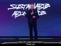 Elon Musk i bilion /ang. trillion/ dolarów premii. O co w tym wszystkim chodzi? . Aktualizacja: udziałowcy byli ZA