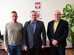 W Żegocinie rozmawiano o rozwoju ZAMVINEX i współpracy z lokalnymi rolnikami