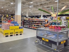 Zakupy w Polsce tańsze niż w Czechach? Byliśmy w praskim supermarkecie