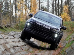 Chiński Cybertruck to nowy pickup o mocy ponad 400 KM już w sprzedaży. Ile kosztuje?