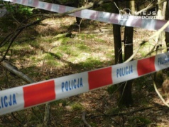 Przyszedł przyciąć krzaki. Po trzech dniach znaleźli go martwego w szambie
