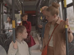 Po sytuacji w autobusie z dziećmi odzyskała wiarę w ludzi. Takie zachowanie to już rzadkość