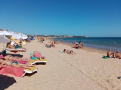 Po ilu dniach urlopu naprawdę zaczynamy odpoczywać? Eksperci podali konkretną liczbę