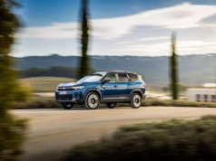 Nowa Dacia Bigster 1.8 Hybrid przetestowana na długim dystansie. Spala mniej niż Skoda Fabia 1.0.