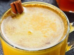 Wypij wieczorem zamiast zwykłej herbaty. Ukoi skołatane nerwy i pomoże zasnąć