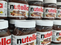 Nutella pod presją rosnących kosztów. Za mało orzechów włoskich