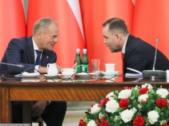 Ale się odegrał. Nawrocki ostro o postawie Tuska. Nie gryzł się w język