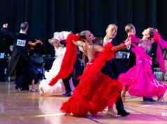 Międzypokoleniowe tańce (towarzyskie) w hali sportowej SP nr 35