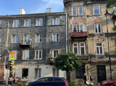 Odziedziczyła mieszkanie po rodzicach. Skarbówka zapukała po podatek