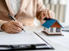 Lewica niezgodna. Chce odwrócić rynek mieszkań do góry nogami