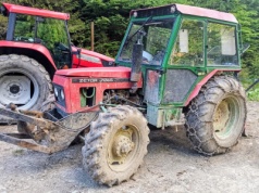 Zetor 7211 i 7245: Wady, zalety, ceny ciągników