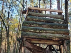 Kolejna tragedia na polowaniu. Myśliwy zastrzelił kolegę myśliwego