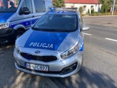 Mazdy skradzione z komisu w Trzemesznie odnalezione na parkingach w Koronowie