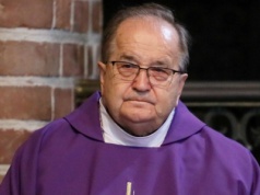 Ojciec Tadeusz Rydzyk stanie przed sądem. Resort kultury: narażono Skarb Państwa