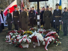 Pogrzeb żołnierzy Wojska Polskiego poległych w rejonie Lwowa podczas II wojny światowej