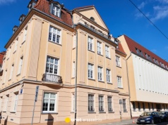 55-latek miał zabić z powodu zdrady. Ciało 30-latki leżało ponad rok w mieszkaniu