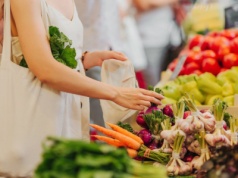 Lekarz przyjmie w sklepie między półkami. Popularna sieć handlowa ogłosiła rewolucję